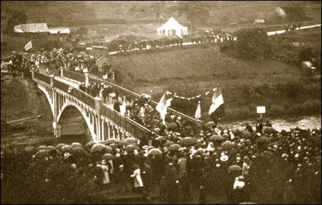 The Free Bridge of Jackfield