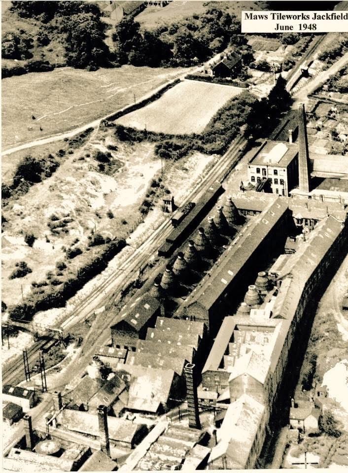 Maws Tileworks, Jackfield, from the air in June 1948