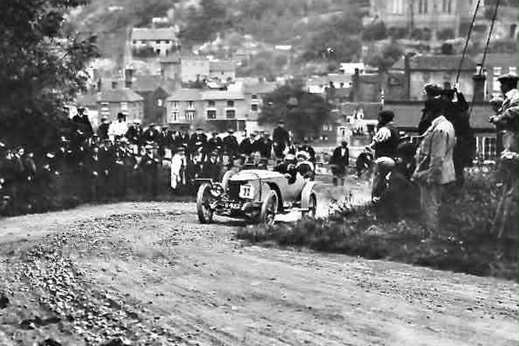 Motor Racing in The Gorge