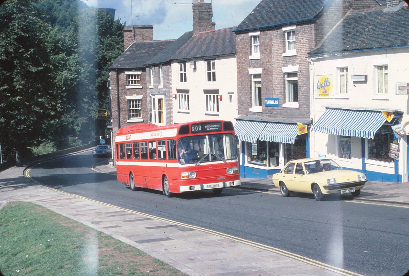 A Midland Red bus for Bridgnorth passing Tufnell's and its neighbours