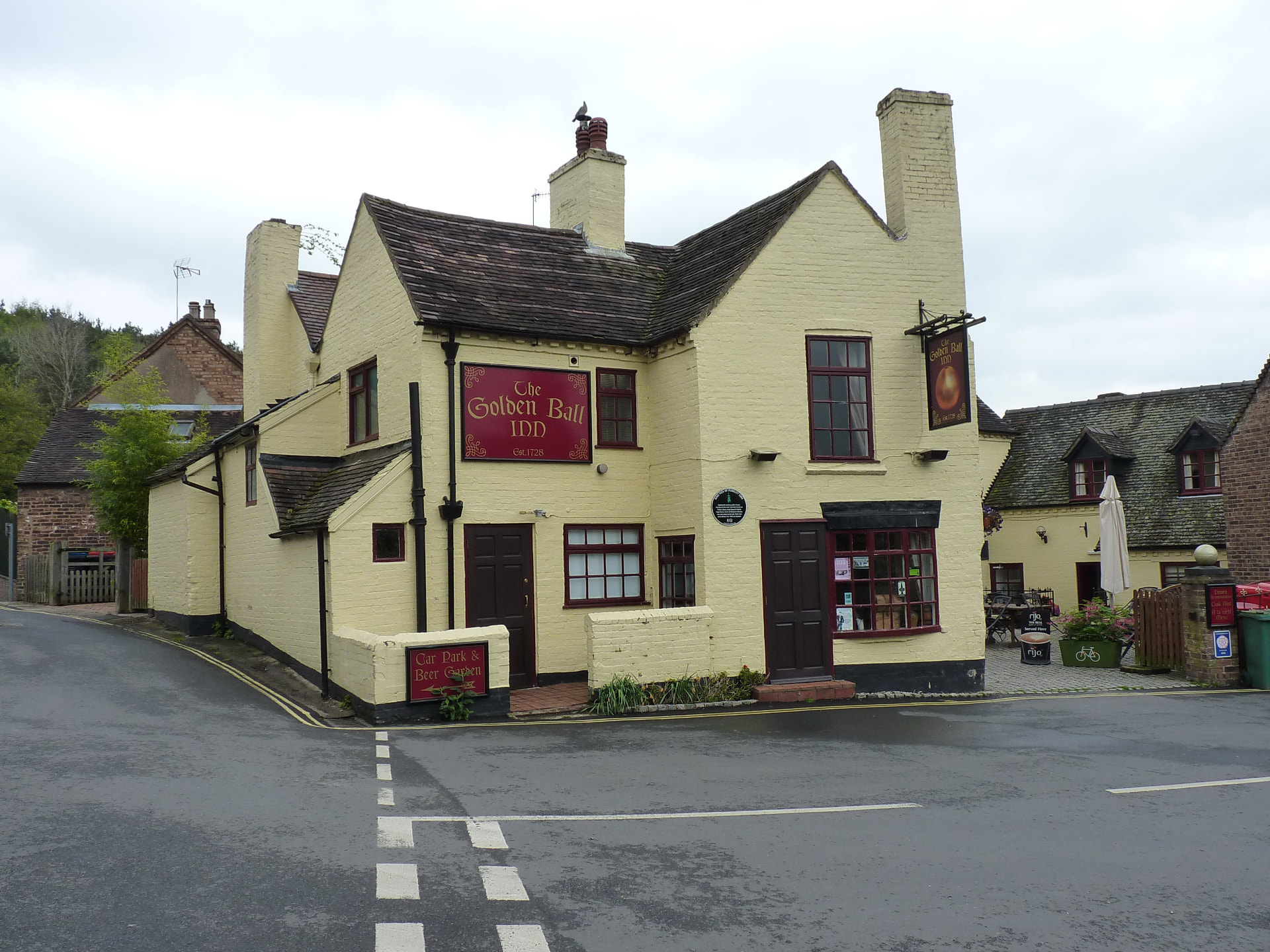 The Golden Ball Inn today, the corner of the building carrying the date 1728.